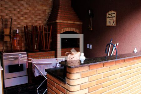 Casa à venda com 240m², 3 quartos e 4 vagasÁrea comum - Churrasqueira