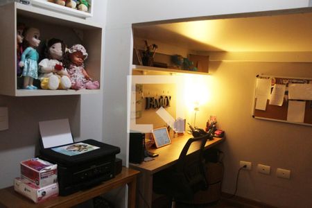 Casa à venda com 240m², 3 quartos e 4 vagasQuarto 2