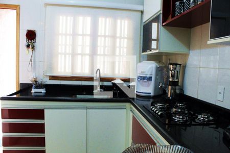 Casa à venda com 240m², 3 quartos e 4 vagasCozinha