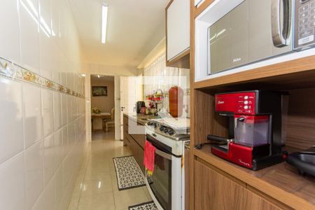 Casa para alugar com 312m², 3 quartos e 4 vagas Casa para alugar com 312m², 3 quartos e 4 vagasCozinha