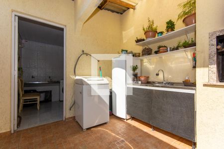 Casa para alugar com 312m², 3 quartos e 4 vagas Casa para alugar com 312m², 3 quartos e 4 vagasChurrasqueira e Área de Serviço