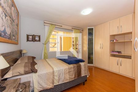 Casa para alugar com 312m², 3 quartos e 4 vagas Casa para alugar com 312m², 3 quartos e 4 vagasQuarto 3 - Suíte