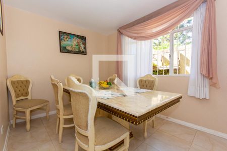 Casa para alugar com 312m², 3 quartos e 4 vagas Casa para alugar com 312m², 3 quartos e 4 vagasCopa