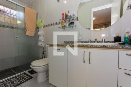 Casa para alugar com 312m², 3 quartos e 4 vagas Casa para alugar com 312m², 3 quartos e 4 vagasBanheiro da Suíte