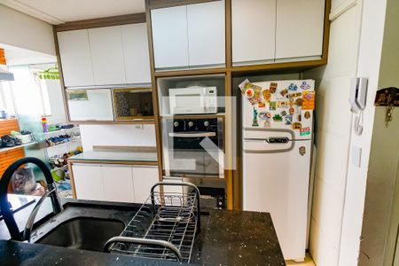 Apartamento para alugar com 58m², 2 quartos e 1 vaga Apartamento para alugar com 58m², 2 quartos e 1 vagaCozinha - Armários