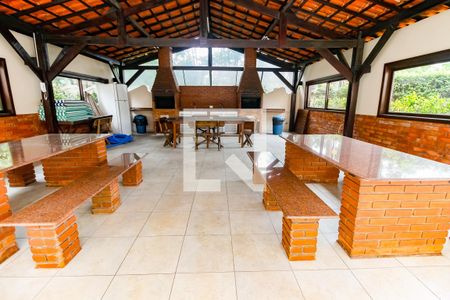 Apartamento para alugar com 58m², 2 quartos e 1 vaga Apartamento para alugar com 58m², 2 quartos e 1 vagaÁrea comum - Churrasqueira