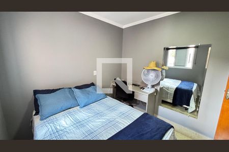 Apartamento à venda com 180m², 3 quartos e 2 vagas Apartamento à venda com 180m², 3 quartos e 2 vagasQuarto 2