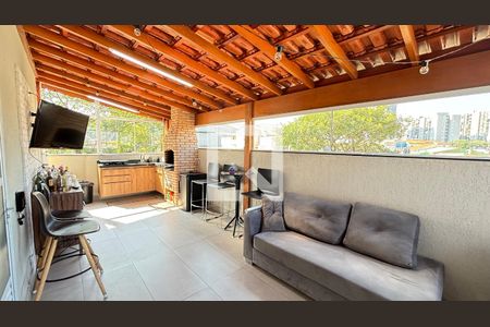 Apartamento à venda com 180m², 3 quartos e 2 vagas Apartamento à venda com 180m², 3 quartos e 2 vagasCobertura