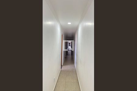 Apartamento à venda com 180m², 3 quartos e 2 vagas Apartamento à venda com 180m², 3 quartos e 2 vagasCorredor