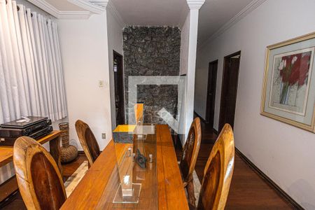 Casa à venda com 360m², 3 quartos e 4 vagasCopa