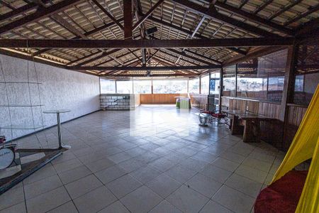 Casa à venda com 360m², 3 quartos e 4 vagasTerraço