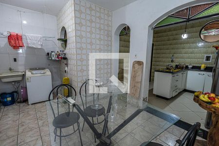 Casa à venda com 360m², 3 quartos e 4 vagasÁrea de serviço