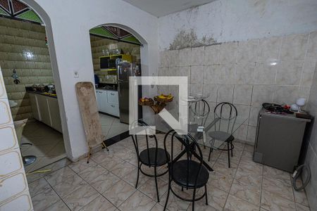 Casa à venda com 360m², 3 quartos e 4 vagasÁrea de serviço