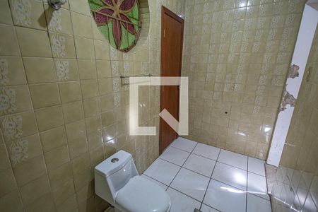 Casa à venda com 360m², 3 quartos e 4 vagasBanhero suite