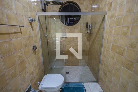 Casa à venda com 360m², 3 quartos e 4 vagasBanheiro social