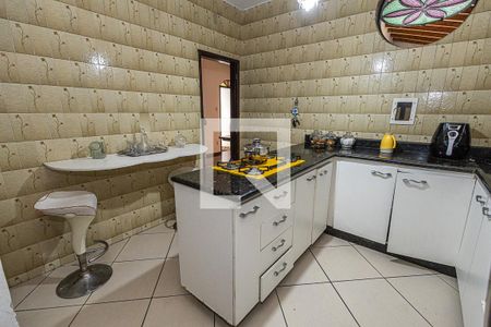 Casa à venda com 360m², 3 quartos e 4 vagasCozinha