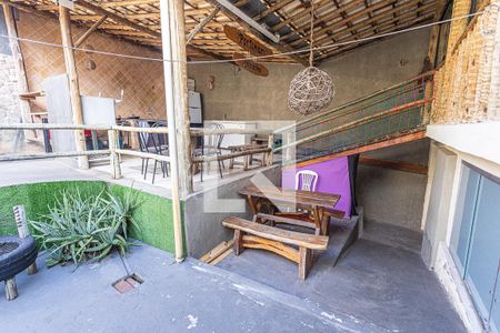 Casa à venda com 360m², 3 quartos e 4 vagasEspaço Gourmet / quintal