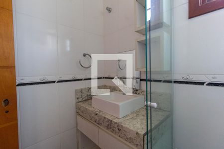 Casa para alugar com 150m², 3 quartos e 2 vagasBanheiro da Suíte