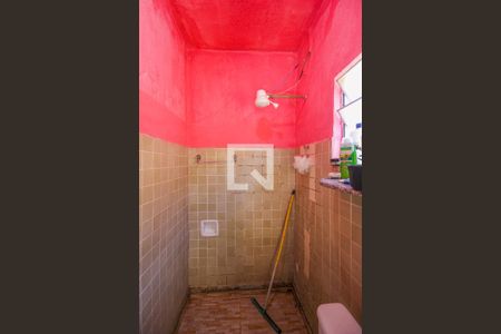 Casa à venda com 106m², 2 quartos e 1 vaga Casa à venda com 106m², 2 quartos e 1 vagaEdícula