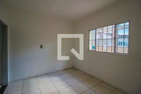 Sala de casa à venda com 2 quartos, 106m² em Vila Nova Esperia, Jundiaí