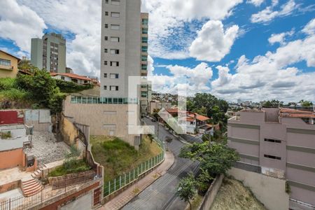 Apartamento à venda com 180m², 3 quartos e 2 vagasSuíte
