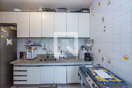 Apartamento à venda com 180m², 3 quartos e 2 vagasCozinha