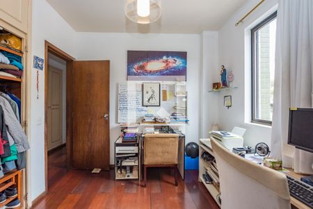 Apartamento à venda com 180m², 3 quartos e 2 vagasQuarto 2