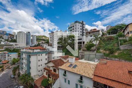 Apartamento à venda com 180m², 3 quartos e 2 vagasSala 2