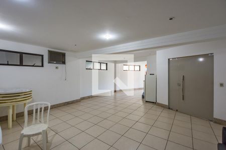 Apartamento à venda com 180m², 3 quartos e 2 vagasSalão de Festas