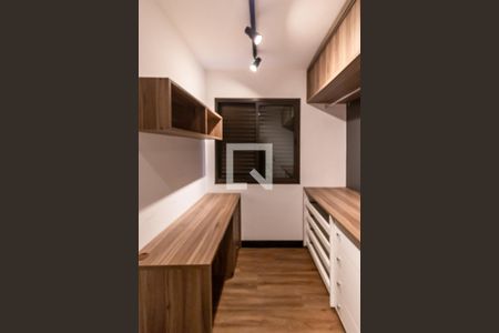 Apartamento para alugar com 77m², 1 quarto e 1 vagaCloset da Suíte