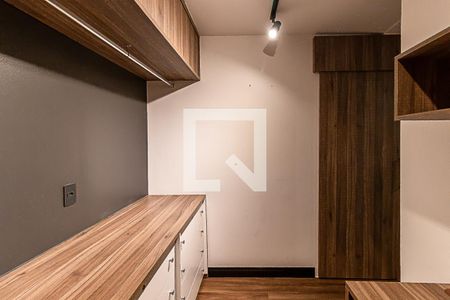 Apartamento para alugar com 77m², 1 quarto e 1 vagaCloset da Suíte