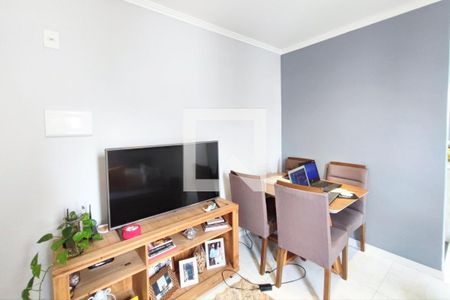Sala  de apartamento à venda com 2 quartos, 44m² em Jardim do Lago Continuação, Campinas