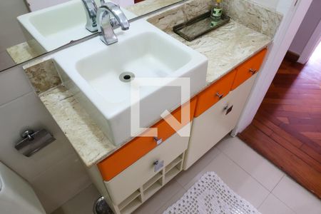 Apartamento à venda com 120m², 3 quartos e 3 vagasBanheiro Social