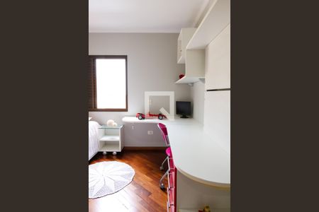 Apartamento à venda com 120m², 3 quartos e 3 vagasQuarto 3