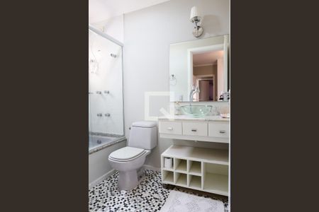 Apartamento à venda com 120m², 3 quartos e 3 vagasBanheiro da Suite