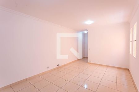 Sala de casa para alugar com 4 quartos, 180m² em Vila Moraes, São Paulo