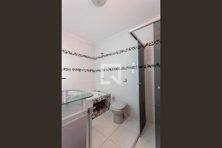 Casa para alugar com 180m², 4 quartos e 2 vagas Casa para alugar com 180m², 4 quartos e 2 vagasBanheiro Suite 1