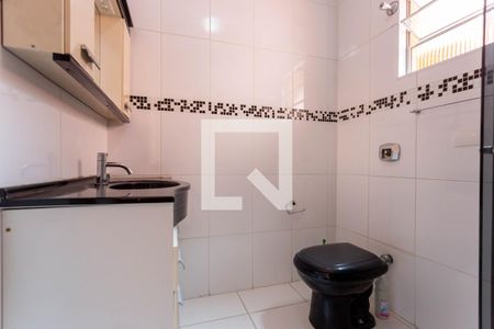 Casa para alugar com 180m², 4 quartos e 2 vagas Casa para alugar com 180m², 4 quartos e 2 vagasBanheiro Suite 2