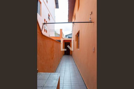 Casa para alugar com 180m², 4 quartos e 2 vagas Casa para alugar com 180m², 4 quartos e 2 vagasCorredor Lateral