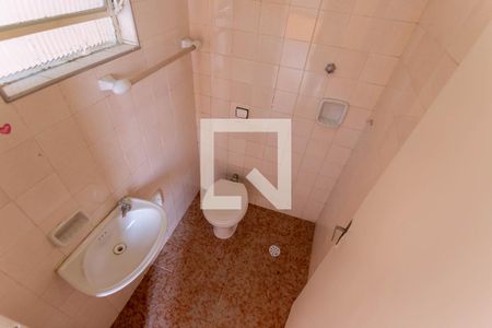 Casa para alugar com 180m², 4 quartos e 2 vagas Casa para alugar com 180m², 4 quartos e 2 vagasBanheiro de Serviços
