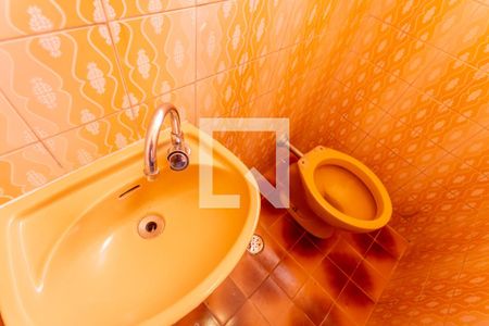 Lavabo de casa para alugar com 4 quartos, 180m² em Vila Moraes, São Paulo