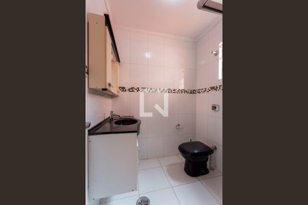 Casa para alugar com 180m², 4 quartos e 2 vagas Casa para alugar com 180m², 4 quartos e 2 vagasBanheiro Suite 2