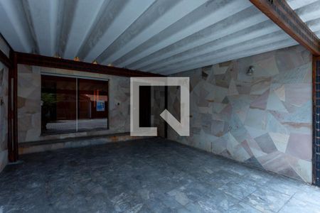 Casa para alugar com 180m², 4 quartos e 2 vagas Casa para alugar com 180m², 4 quartos e 2 vagasGaragem