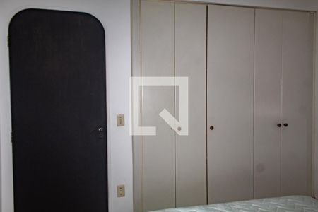 Apartamento para alugar com 148m², 3 quartos e 2 vagasQuarto 2