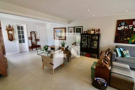 Apartamento à venda com 307m², 4 quartos e 3 vagasSala