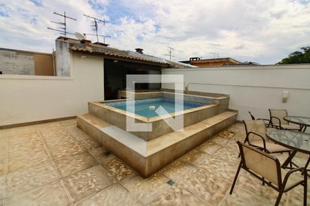 Apartamento à venda com 307m², 4 quartos e 3 vagasPiscina