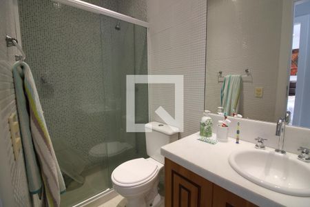 Apartamento à venda com 307m², 4 quartos e 3 vagasBanheiro
