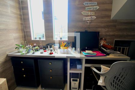 Apartamento à venda com 307m², 4 quartos e 3 vagasEscritório 2