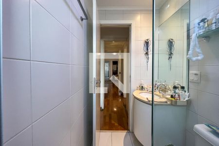 Apartamento à venda com 108m², 3 quartos e 2 vagasBanheiro do Quarto 1