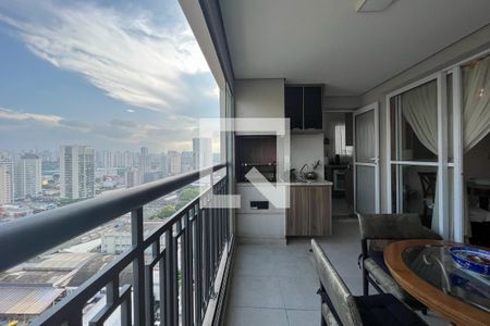 Apartamento à venda com 108m², 3 quartos e 2 vagasVaranda